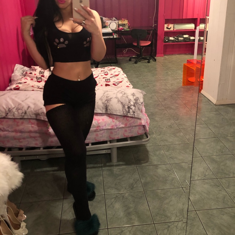 Black AMERICAN APPAREL thigh high cotton socks blk